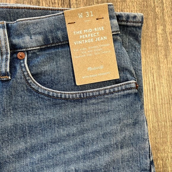Madewell The Perfect Vintage Jean in Berdelle Wash | size 31 - Picture 4 of 8